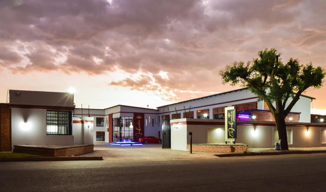 El Infinito Lifestyle Hotell Kempton Park Exteriör bild
