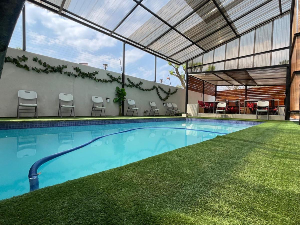 El Infinito Lifestyle Hotell Kempton Park Exteriör bild